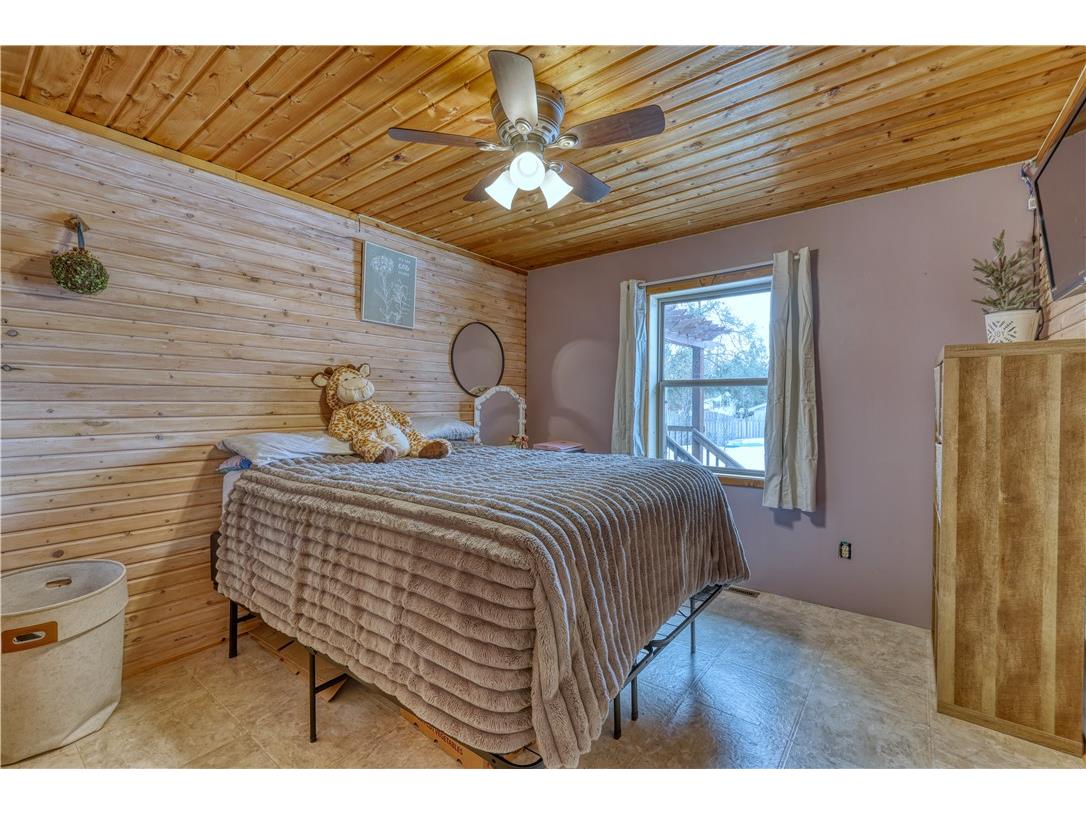 10745 N First Avenue Hayward WI 54843 1598938 image28