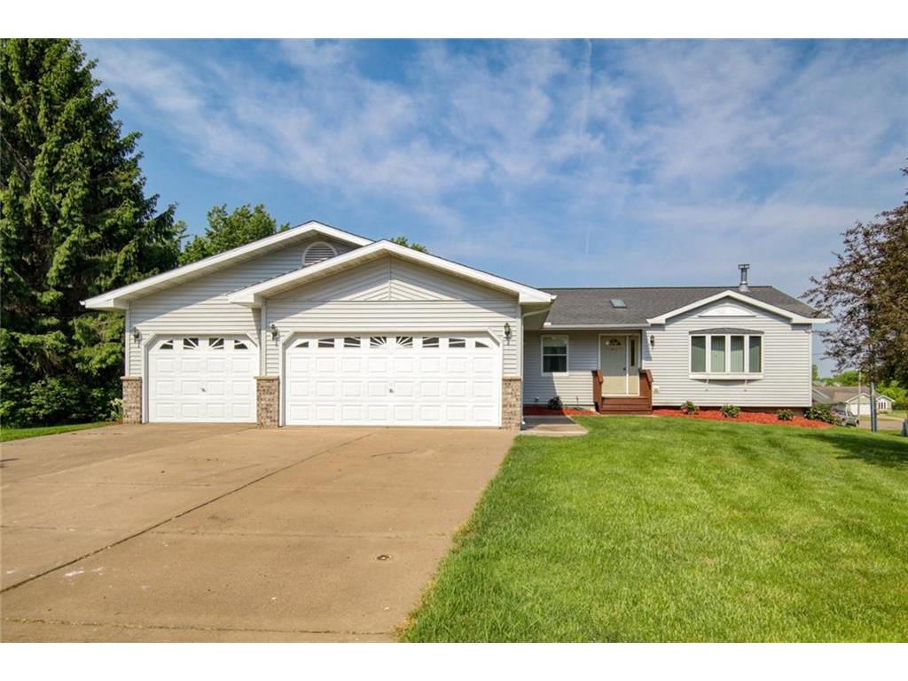 108 W Southridge Court Cadott WI 54727 1573738 image1