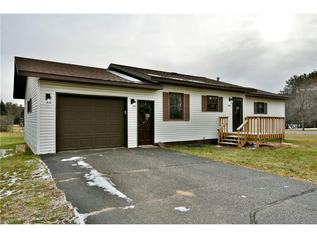 10818 Country Club Lane, Hayward, WI, 54843 MLS 1560165 Edina Realty