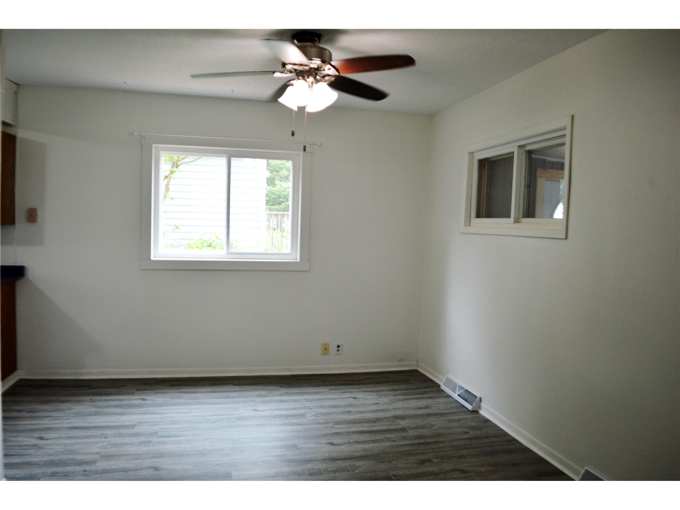 1085 Water Street Cumberland WI 54829 1601365 image11