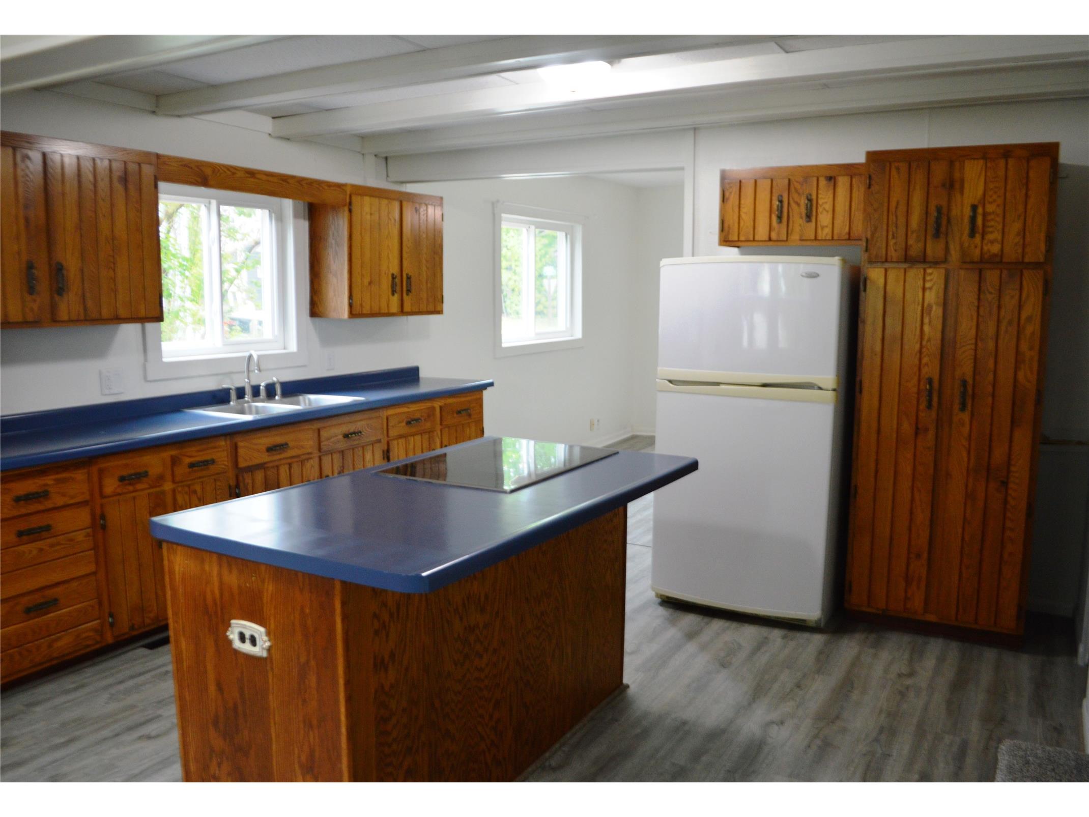 1085 Water Street Cumberland WI 54829 1601365 image9