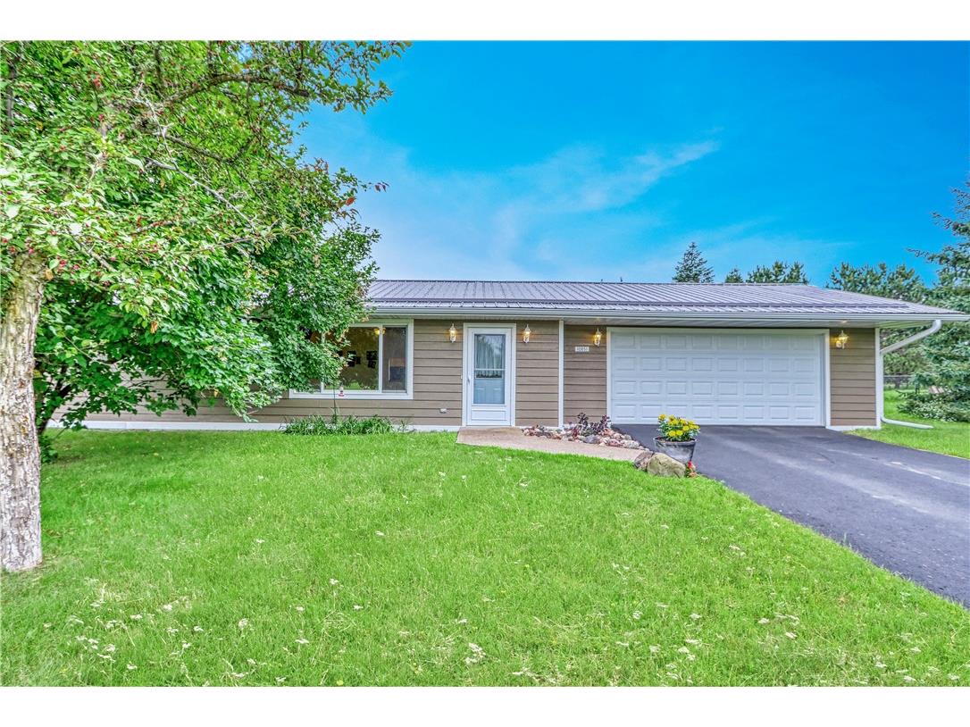 10851 N Second Avenue Hayward WI 54843 1593766 image1