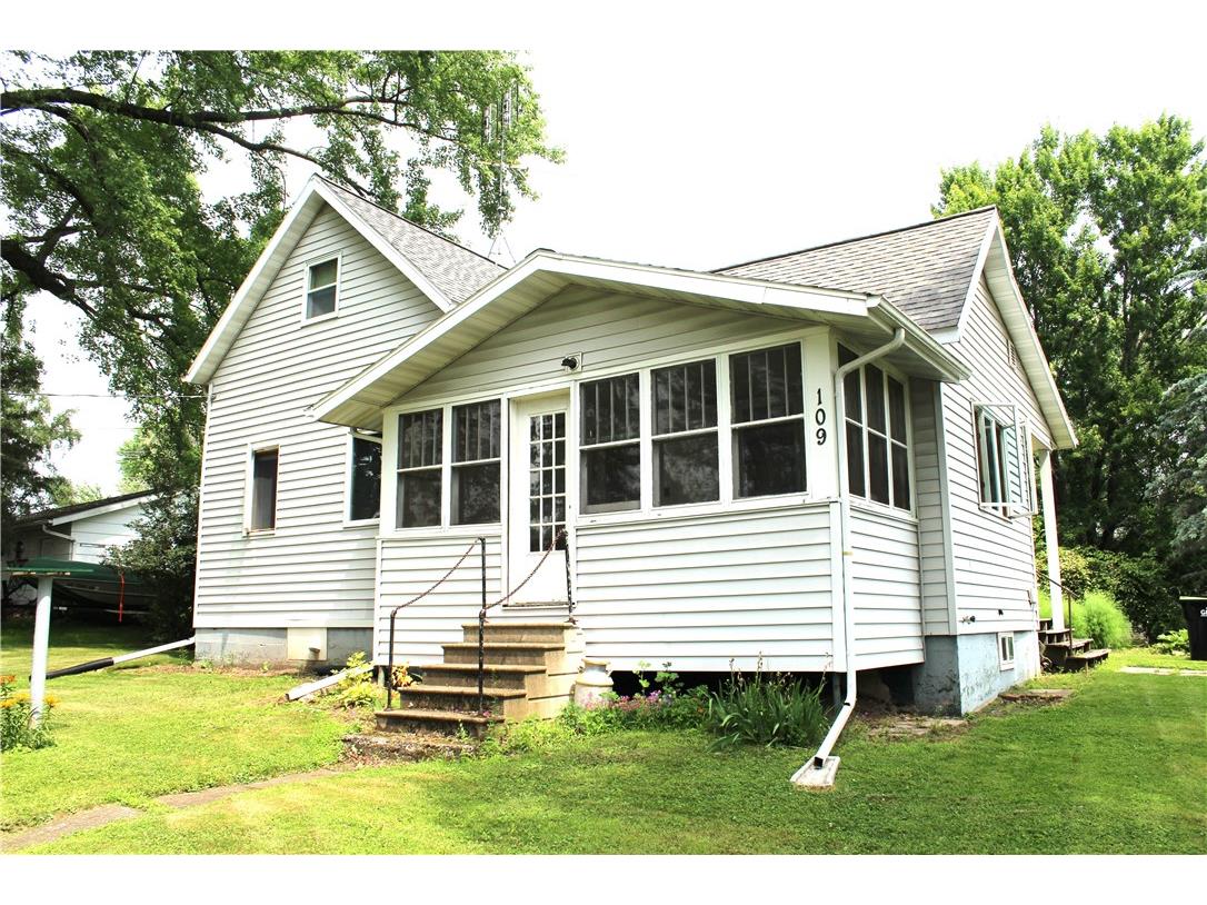 109 E 15th Street Neillsville WI 54456 1593740 image1