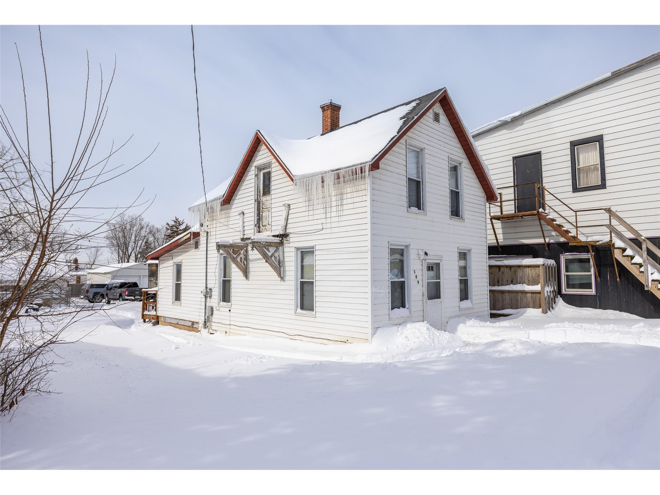 109 N Main Street Cochrane WI 54622 1599251 image1