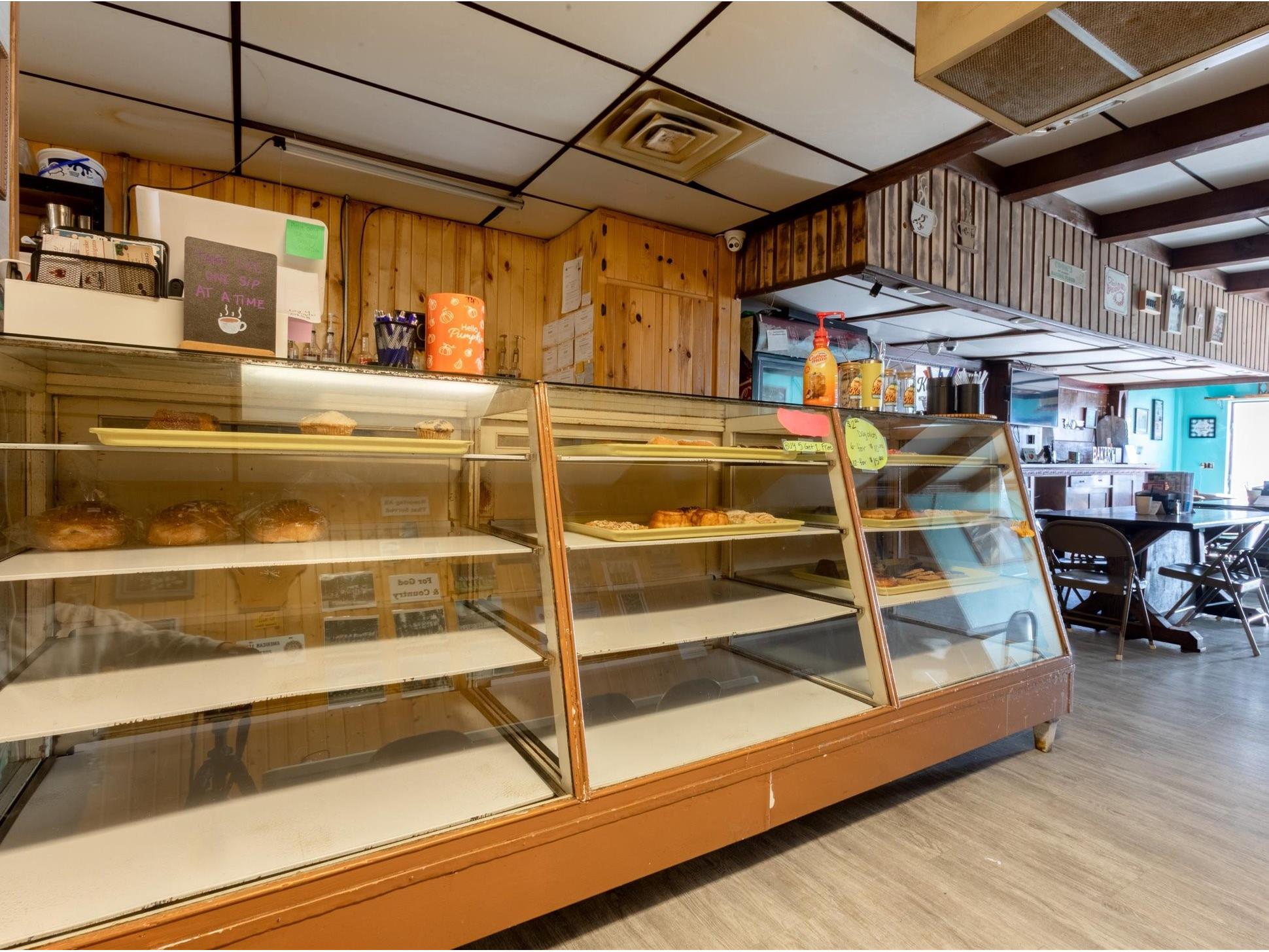 109 N Main Street Elmwood WI 54740 1602437 image25
