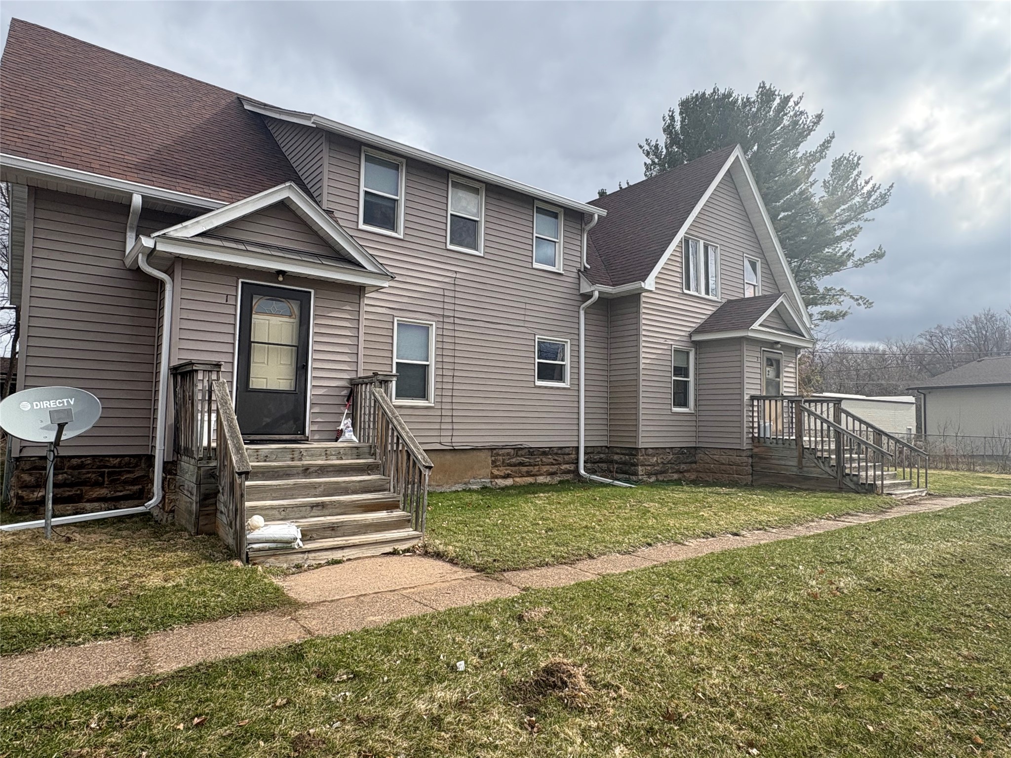 109 S Michigan Street #1-4 Eau Claire WI 54703 1599744 image1