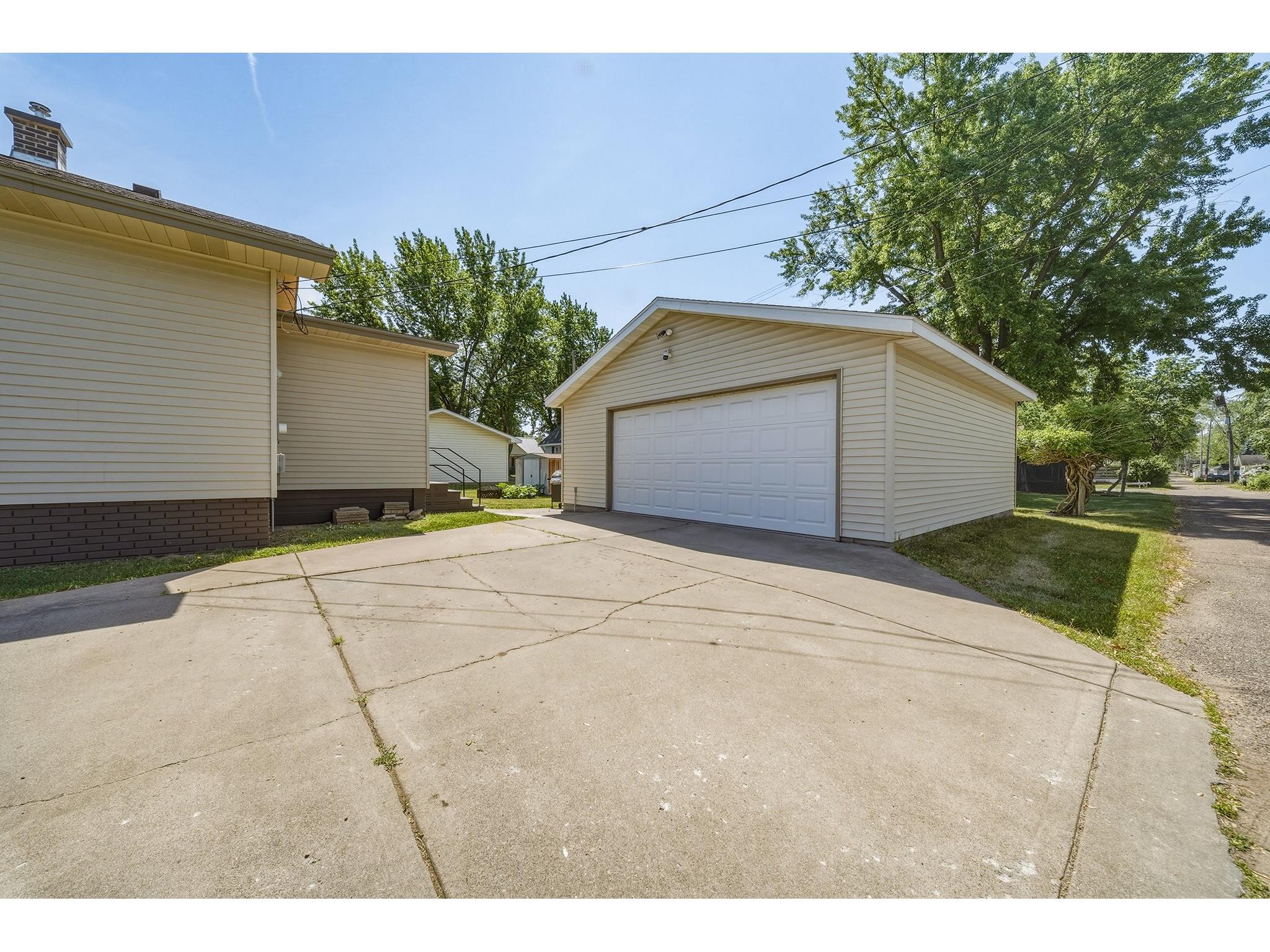 109 W Greenville Street Chippewa Falls WI 54729 1601906 image6