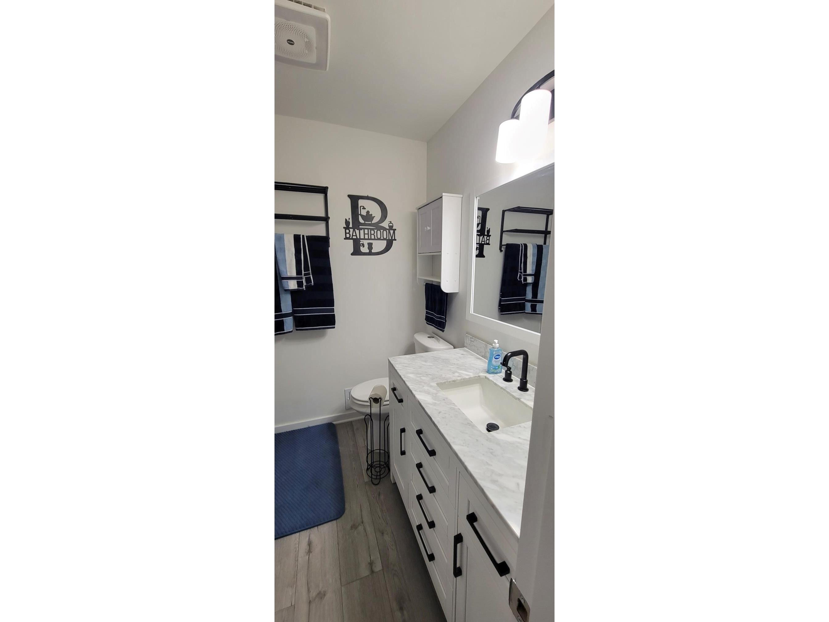 10953 N Westview Lane Mequon WI 53092 1600355 image19