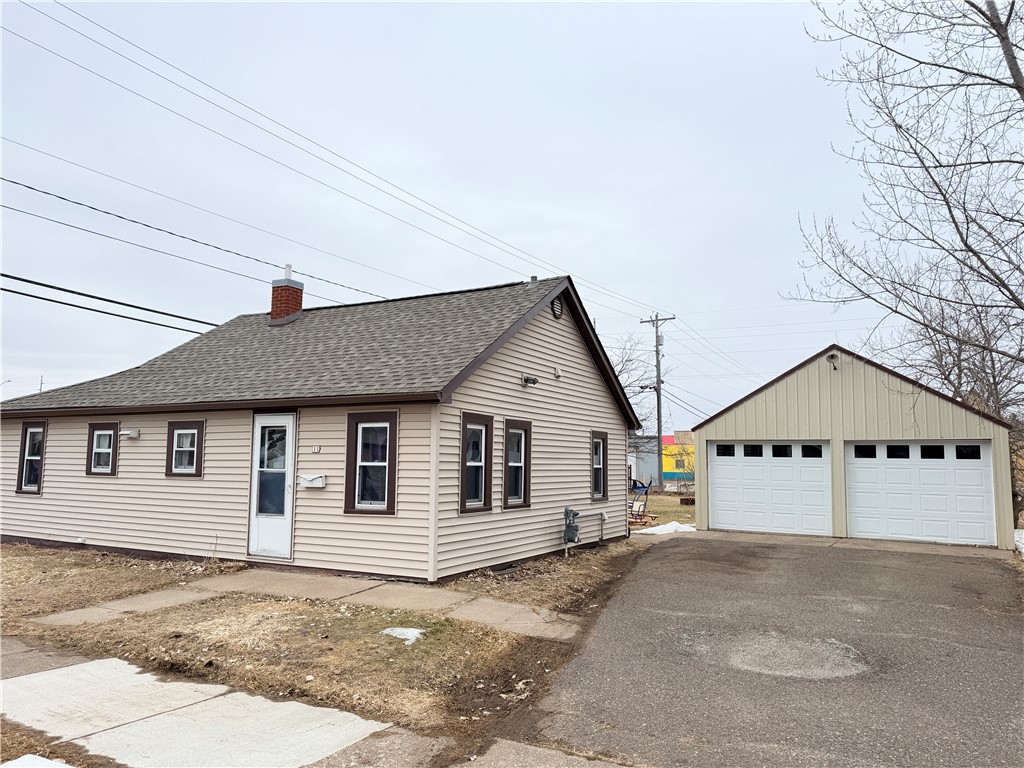 11 E Gates Street Rice Lake WI 54868 1598906 image1