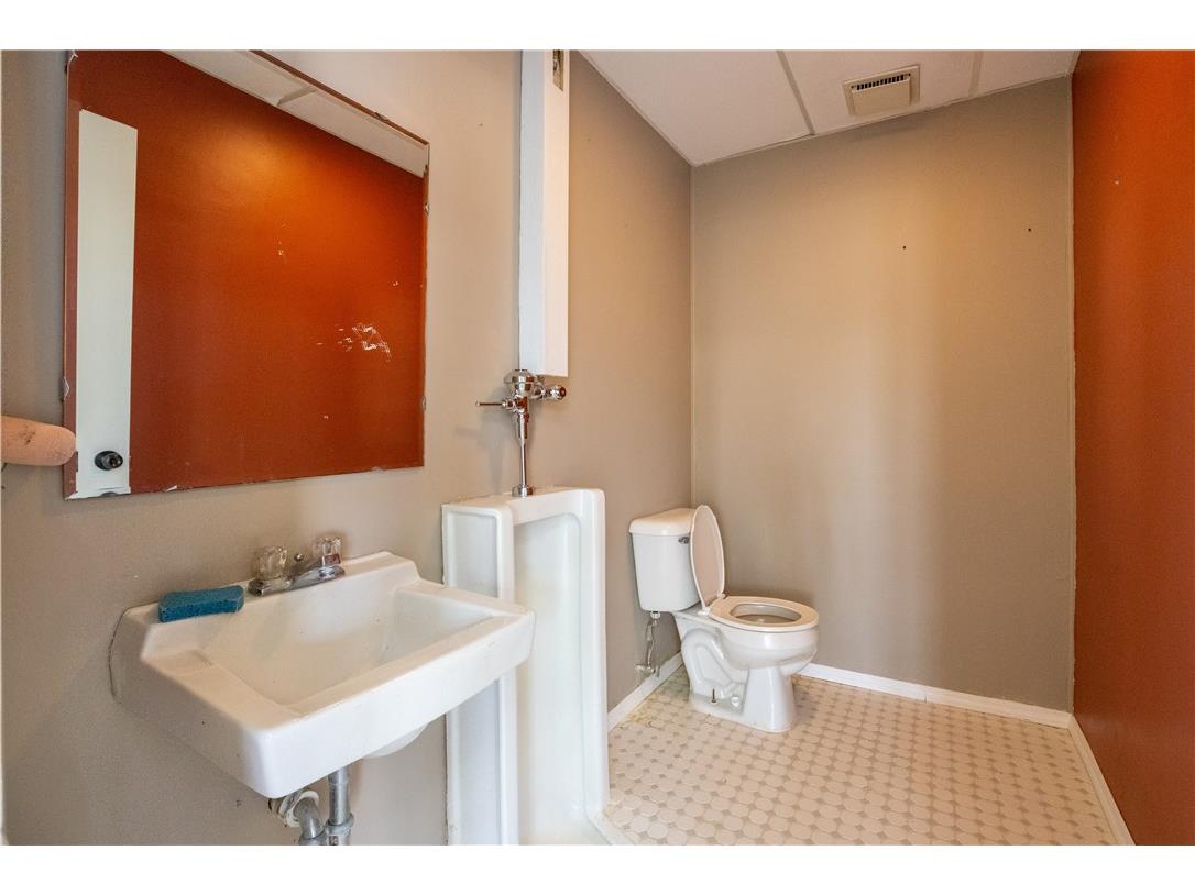 110 W 2nd Street Ladysmith WI 54848 1592203 image25