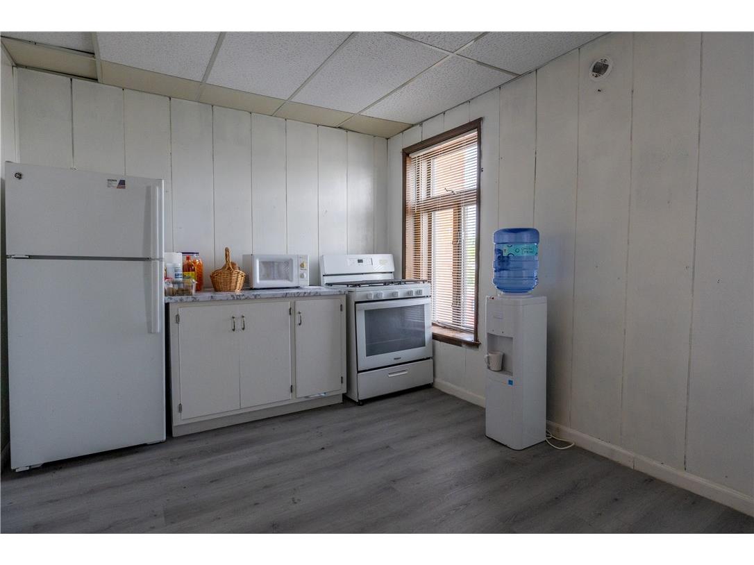 110 W 2nd Street Ladysmith WI 54848 1592203 image32