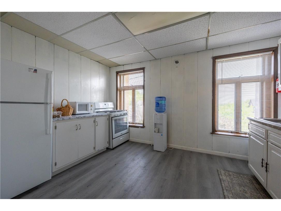 110 W 2nd Street Ladysmith WI 54848 1592203 image43