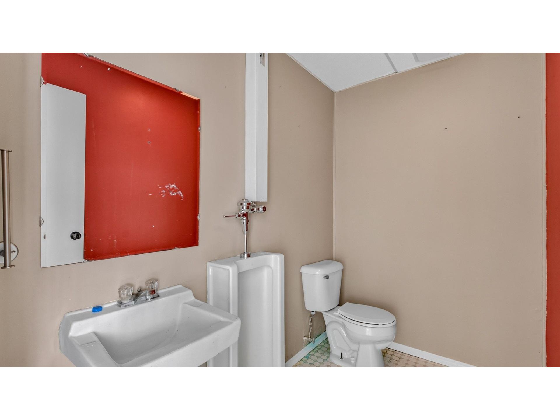 110 W 2nd Street N Ladysmith WI 54848 1602323 image30