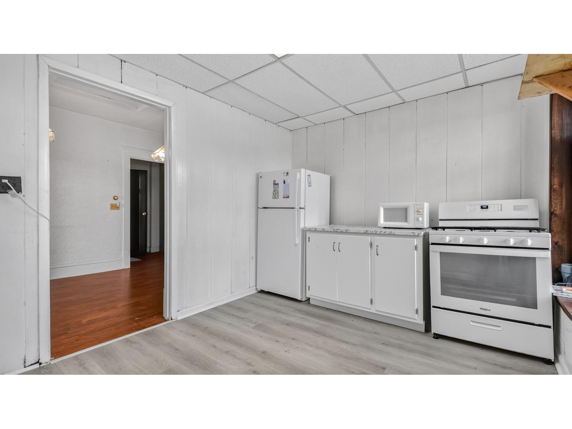 110 W 2nd Street N Ladysmith WI 54848 1602323 image6