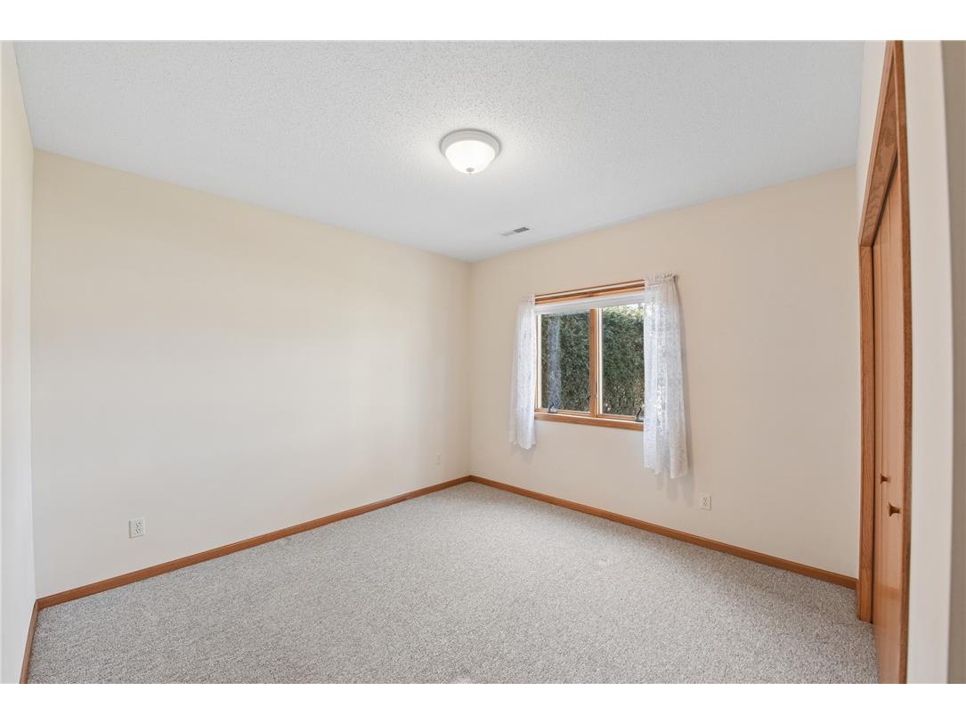 1102 Highpoint Court #30A New Richmond WI 54017 1598851 image18