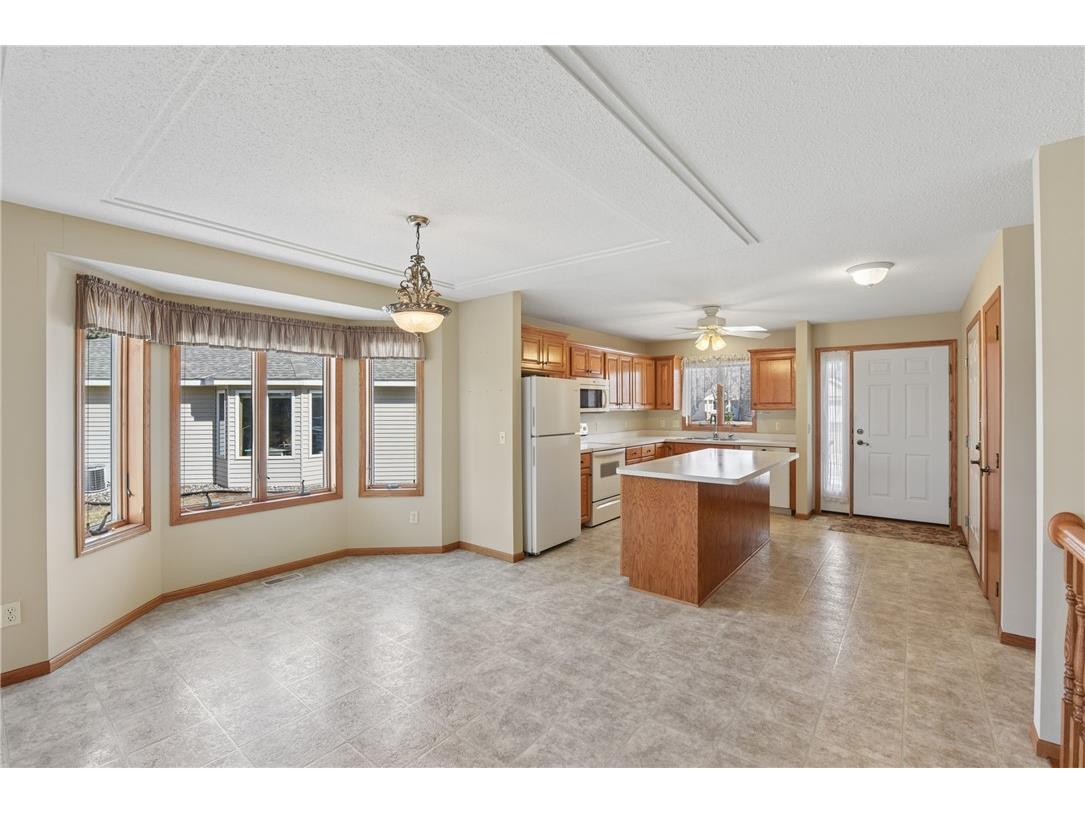 1102 Highpoint Court #30A New Richmond WI 54017 1598851 image5