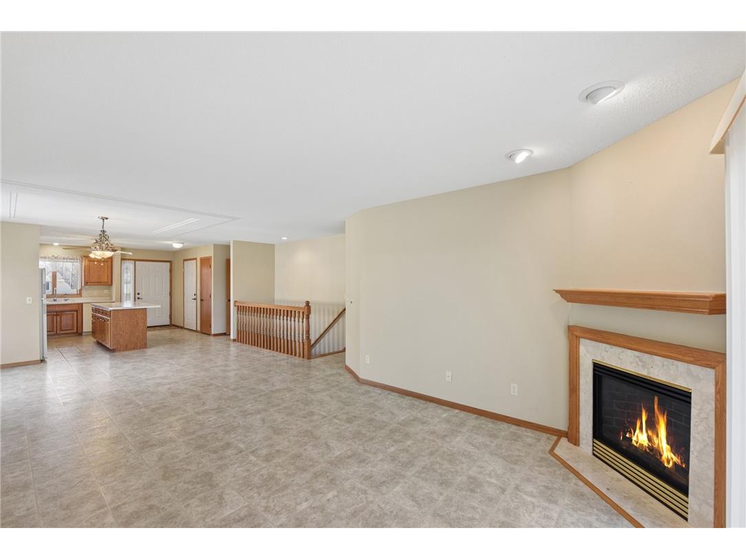 1102 Highpoint Court #30A New Richmond WI 54017 1598851 image6