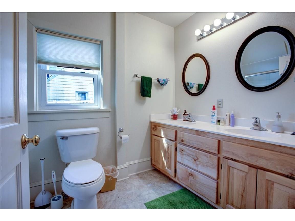 1104 7th Street E #1104/1104-1/2 Menomonie WI 54751 1600459 image18