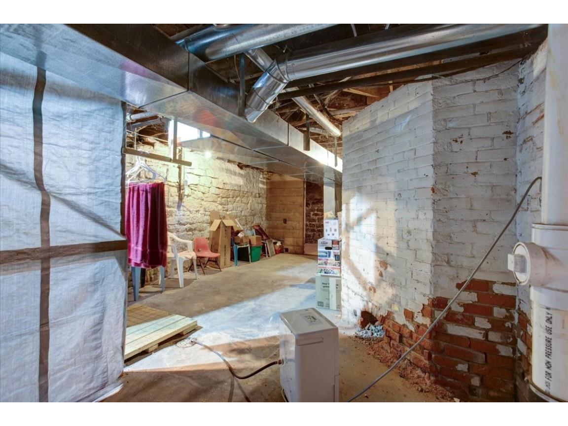 1104 7th Street E #1104/1104-1/2 Menomonie WI 54751 1600459 image45