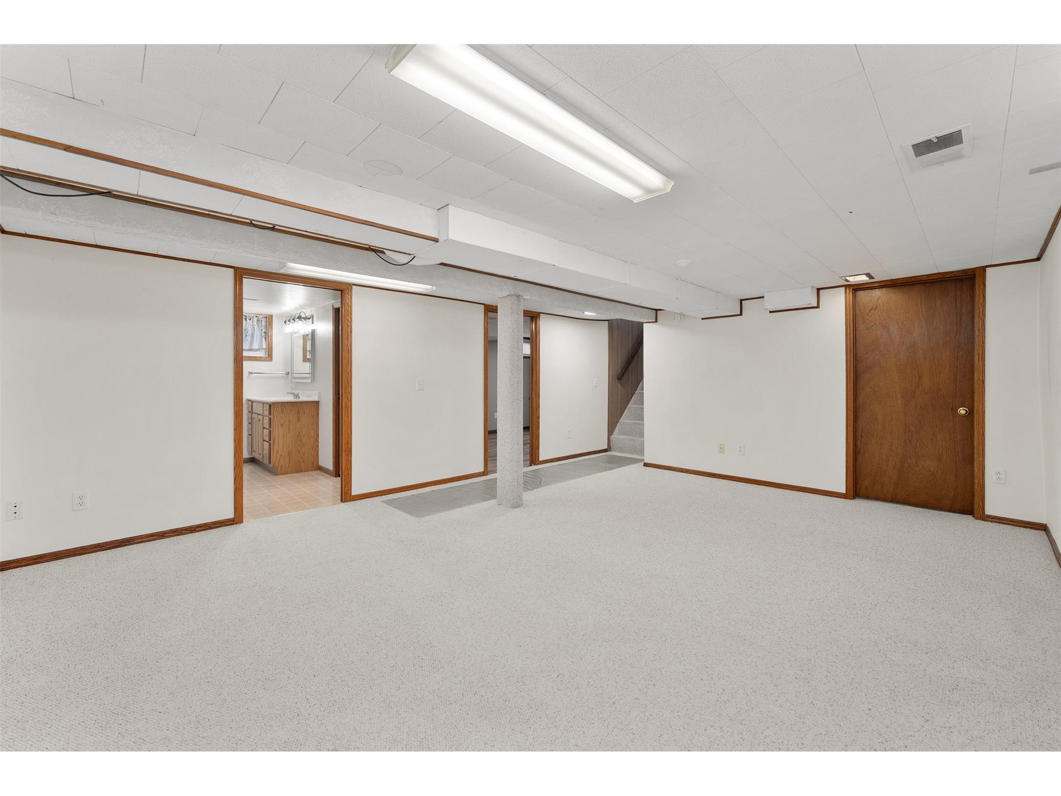 1104 Garfield Avenue Altoona WI 54720 1599684 image21