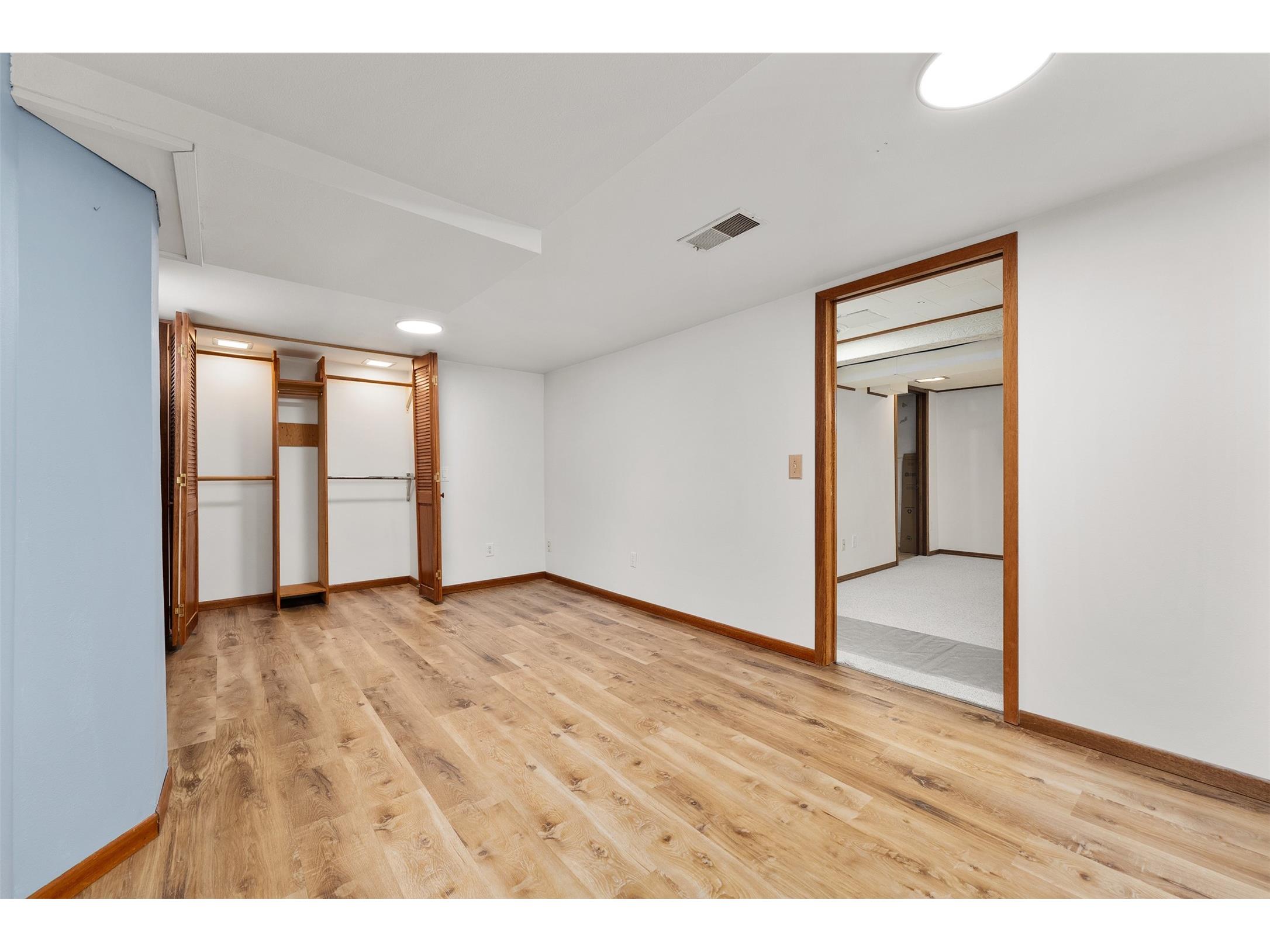 1104 Garfield Avenue Altoona WI 54720 1599684 image27