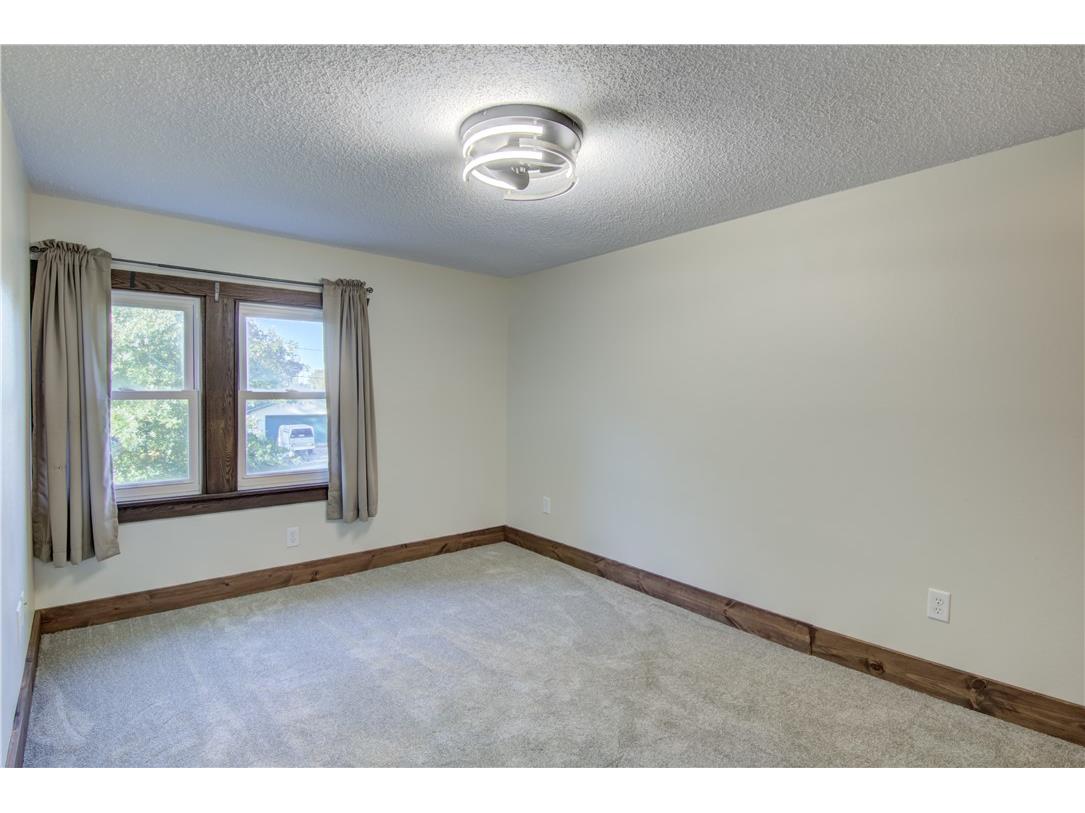 1105 Dodge Street Eau Claire WI 54701 1596294 image14