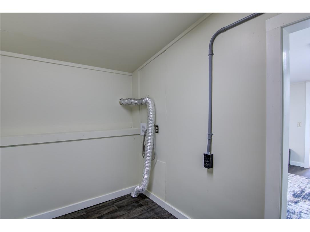 1105 Dodge Street Eau Claire WI 54701 1596294 image18