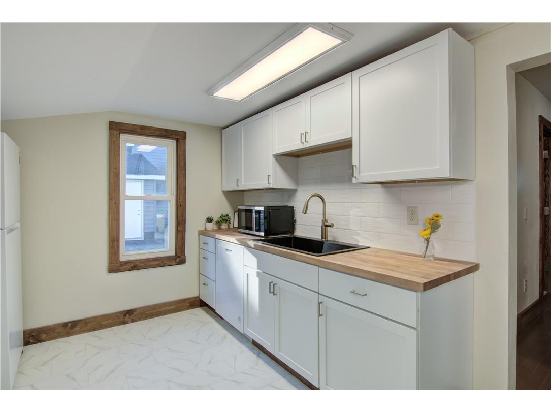 1105 Dodge Street Eau Claire WI 54701 1596294 image7