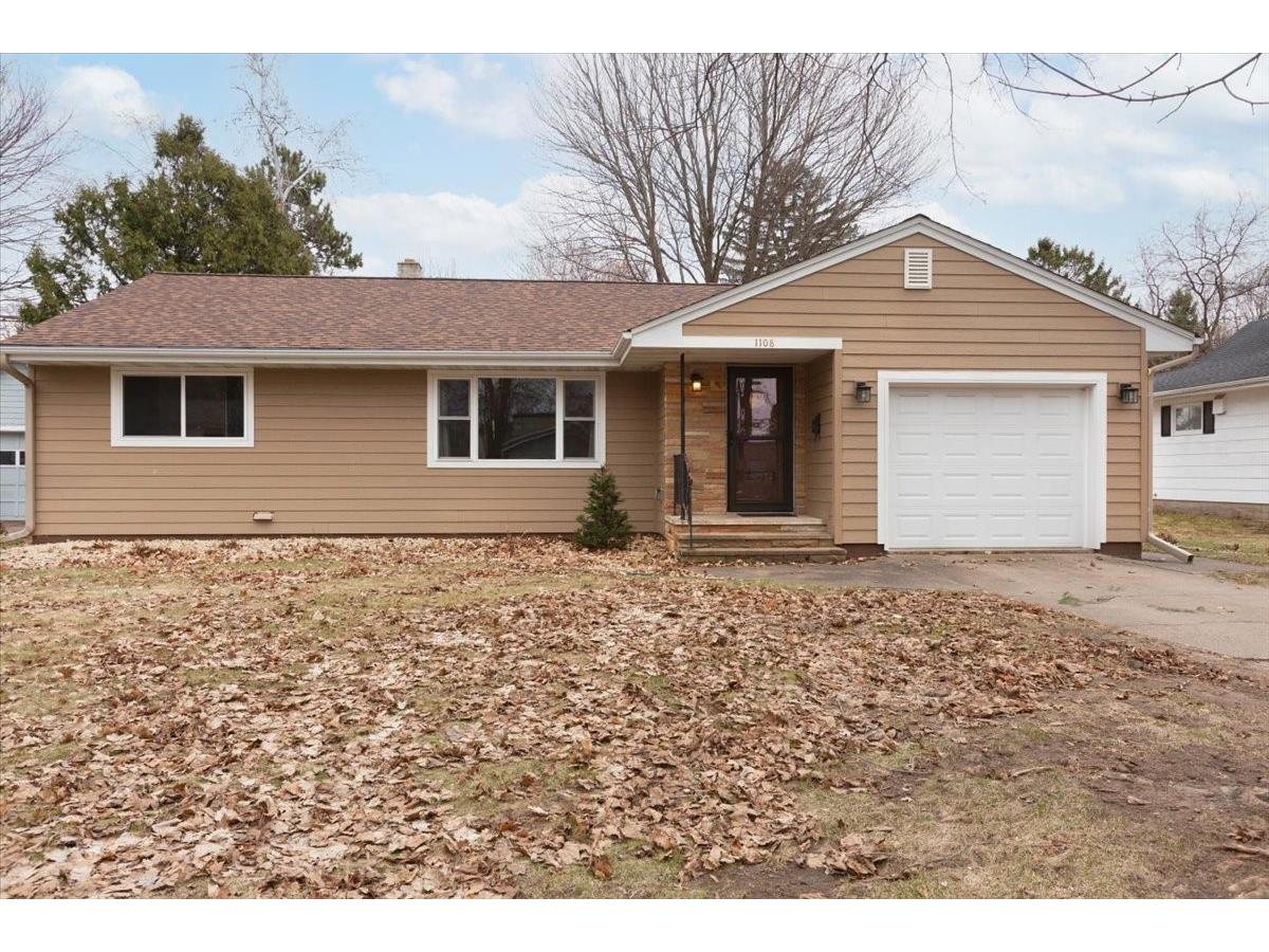 1108 Stout Street Menomonie WI 54751 1599800 image1