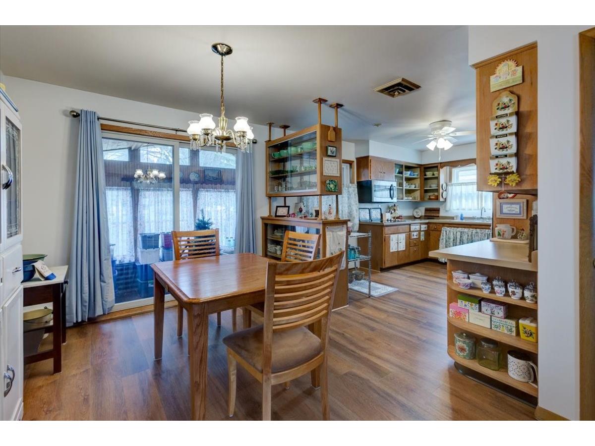 1108 Stout Street Menomonie WI 54751 1599800 image10