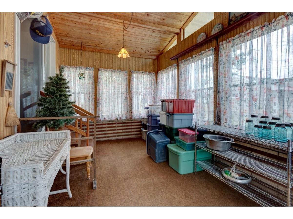 1108 Stout Street Menomonie WI 54751 1599800 image16