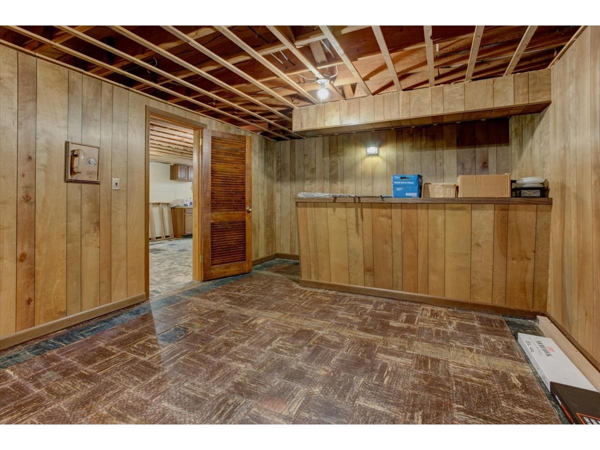 1108 Stout Street Menomonie WI 54751 1599800 image28