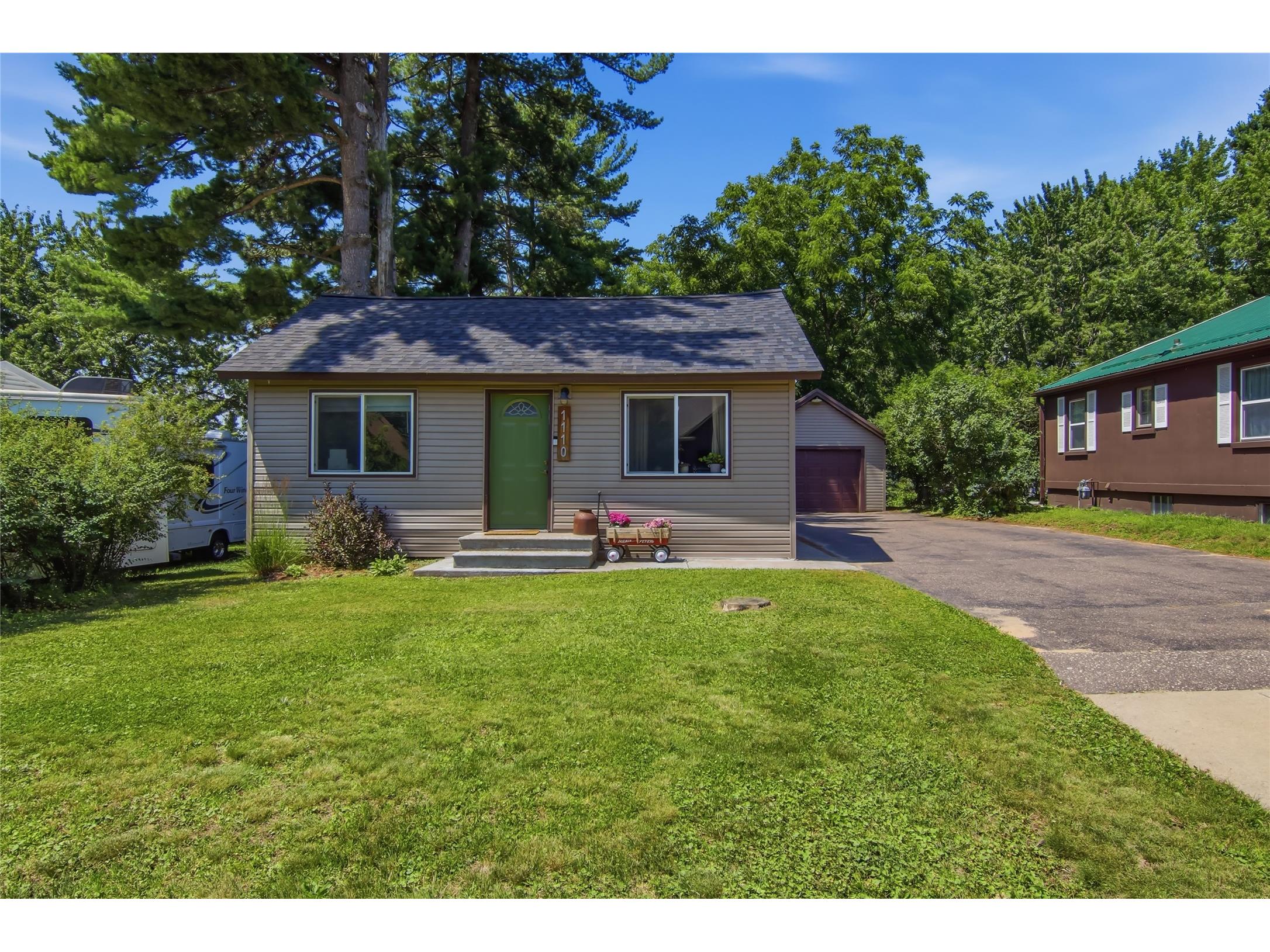 1110 Andover Avenue Eau Claire WI 54703 1603038 image2