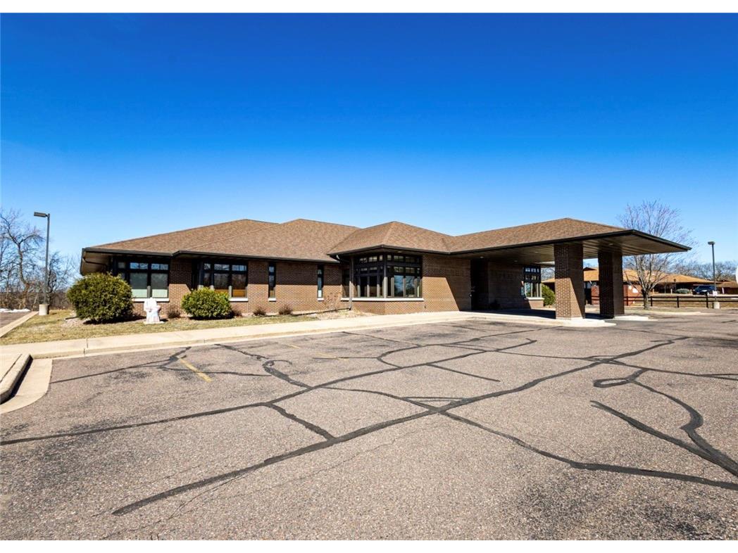 1110 Oak Ridge Drive Eau Claire WI 54701 1598931 image4