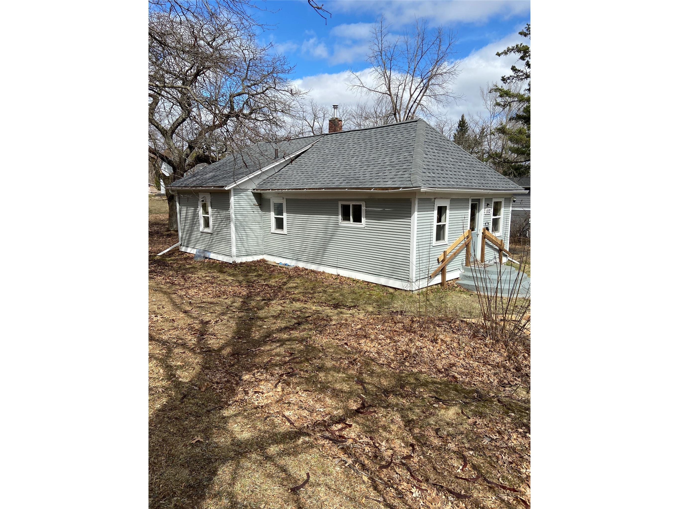1112 Superior Street Spooner WI 54801 1599924 image4