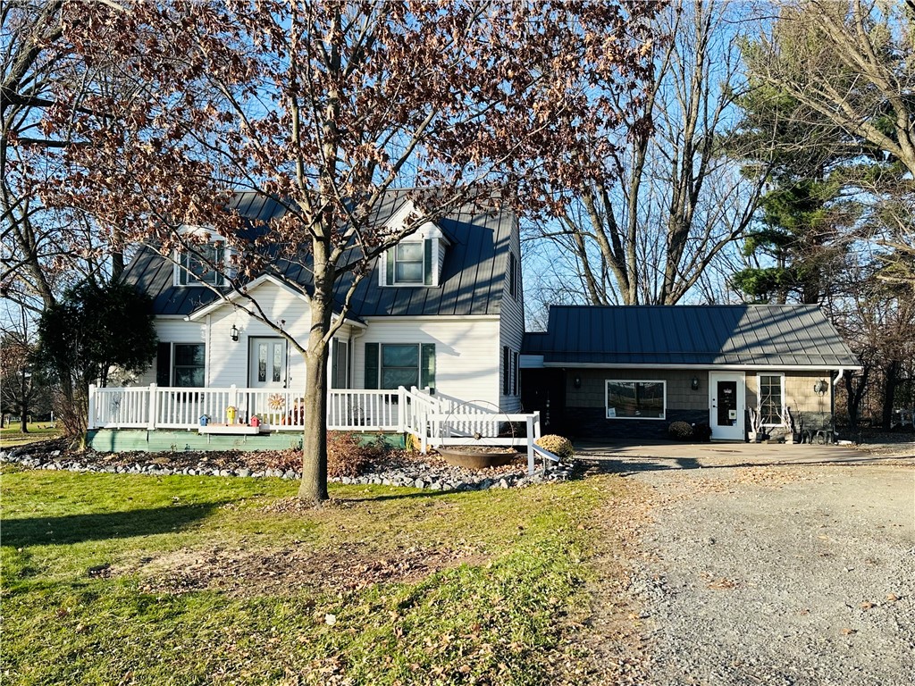 1113 E Division Street Neillsville WI 54456 1597160 image1