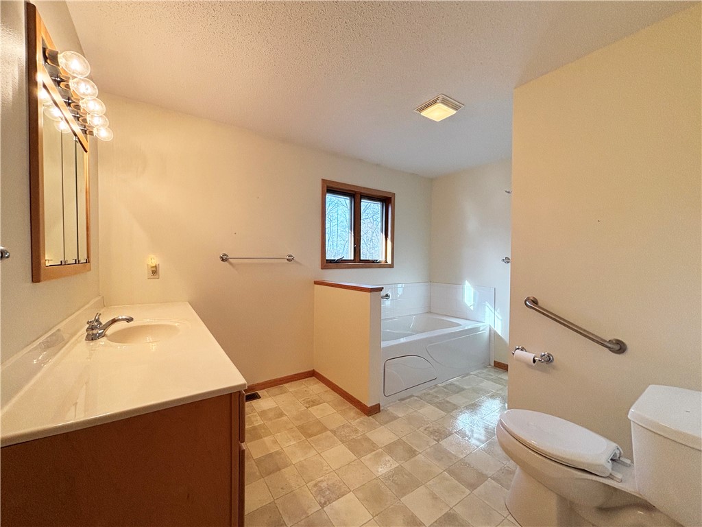 1113 Heart Island Parkway Rice Lake WI 54868 - Rice 1596924 image30