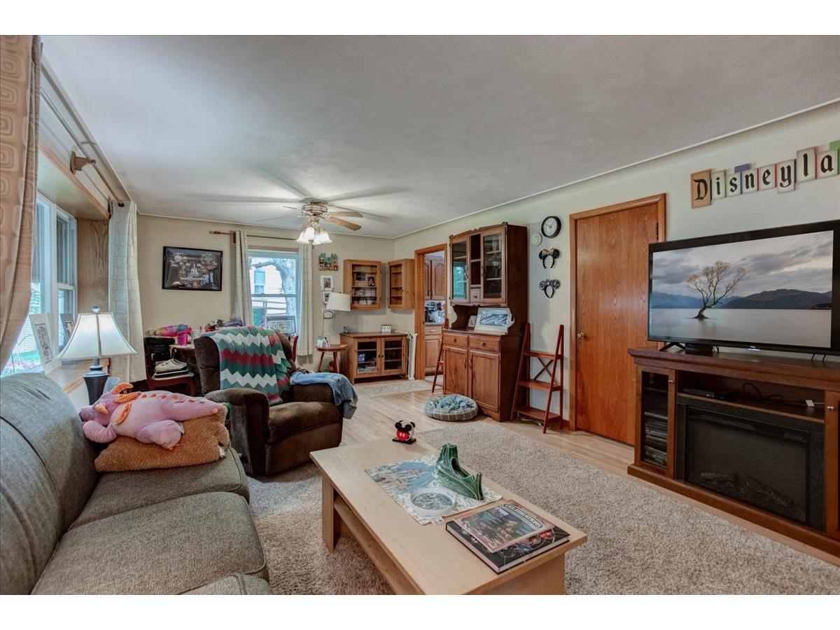 1113 Main Street Boyceville WI 54725 1603051 image9