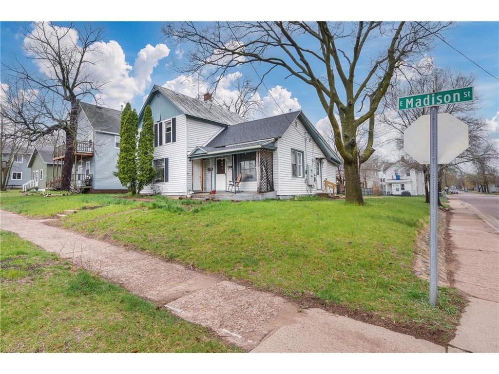 1114 E Madison Street #1&2 Eau Claire WI 54703 1581078 image1
