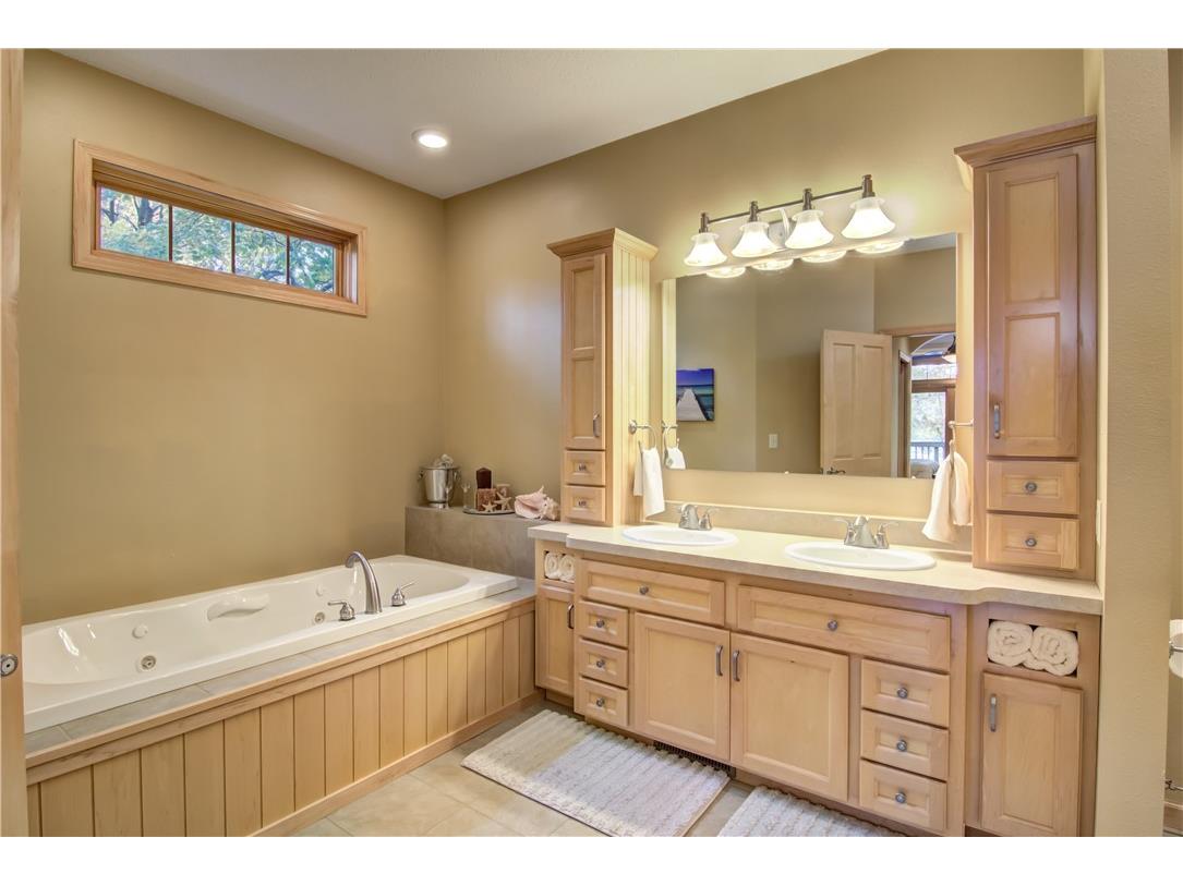 1114 Heart Island Parkway Rice Lake WI 54868 - Rice Lake 1596669 image25