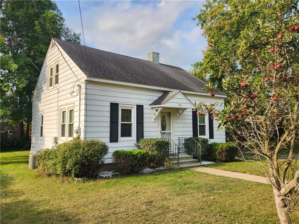 1114 Pierce Street Black River Falls WI 54615 1595435 image2