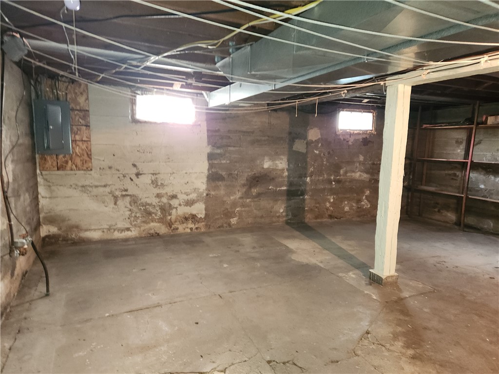 1114 Pierce Street Black River Falls WI 54615 1595435 image22