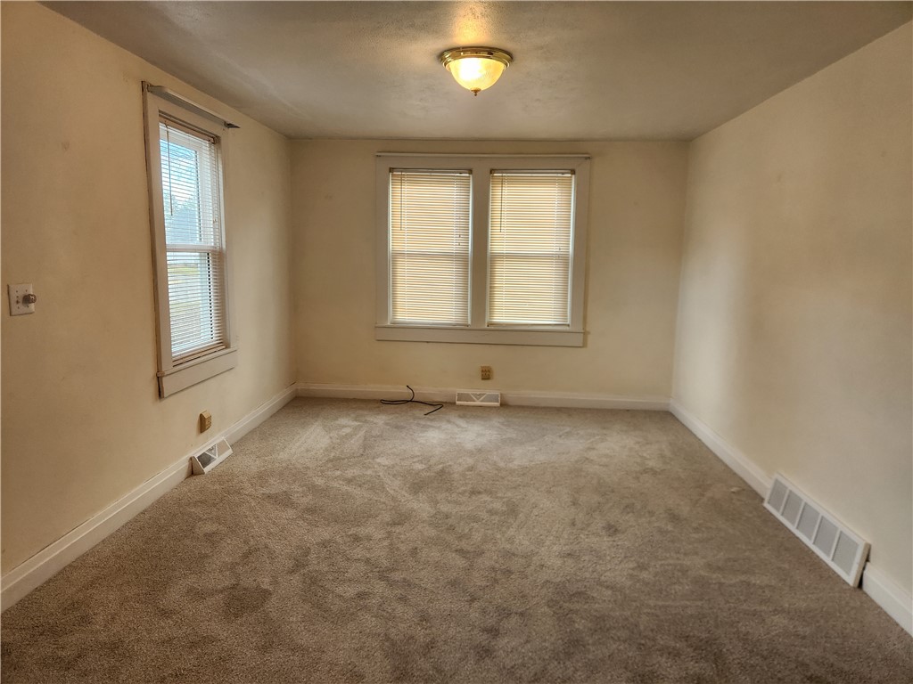 1114 Pierce Street Black River Falls WI 54615 1595435 image8