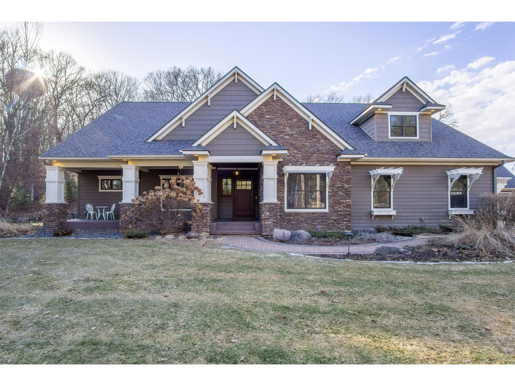1116 N Moonlight Drive Altoona WI 54720 1599008 image1
