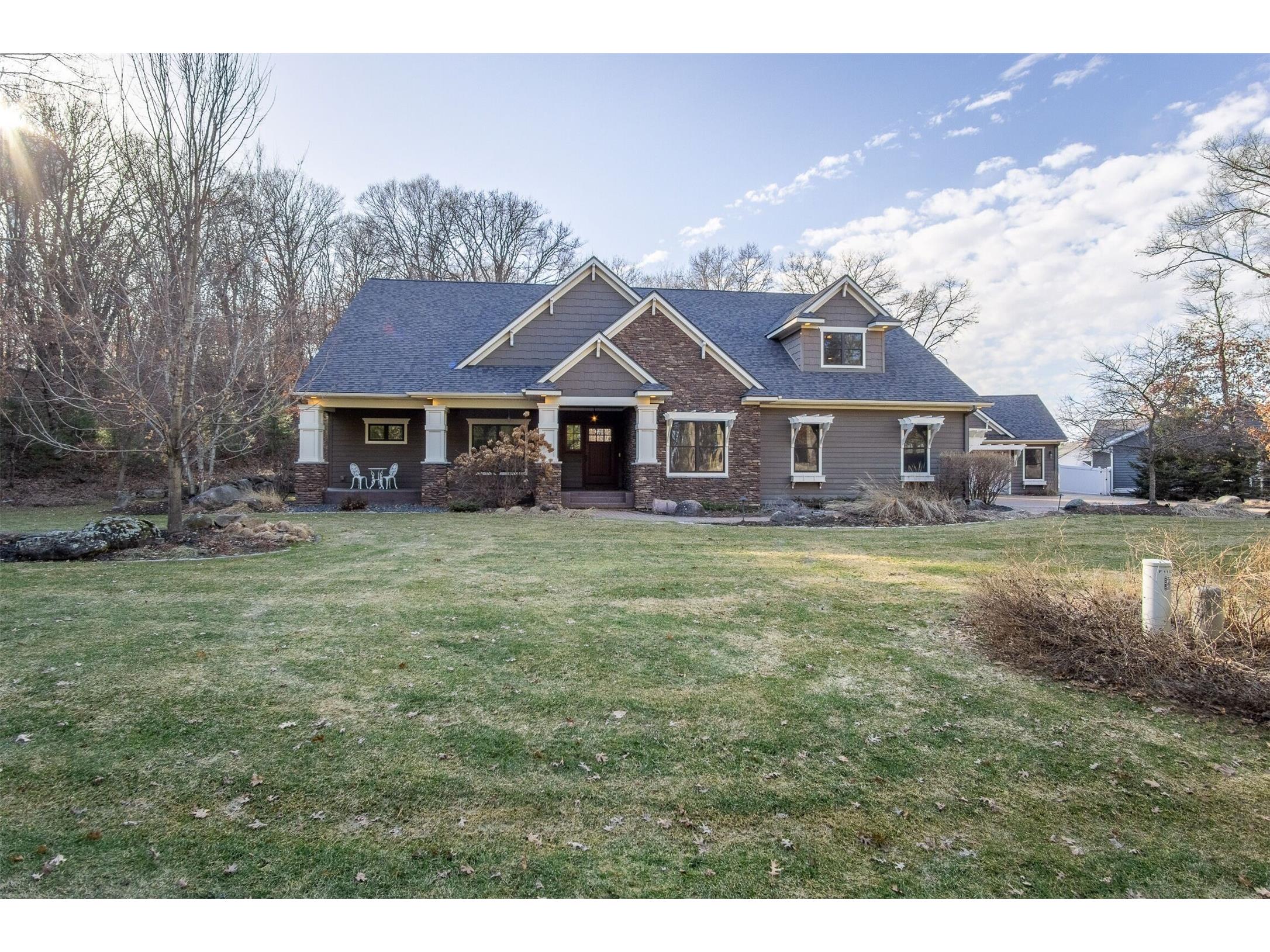 1116 N Moonlight Drive Altoona WI 54720 1599008 image2