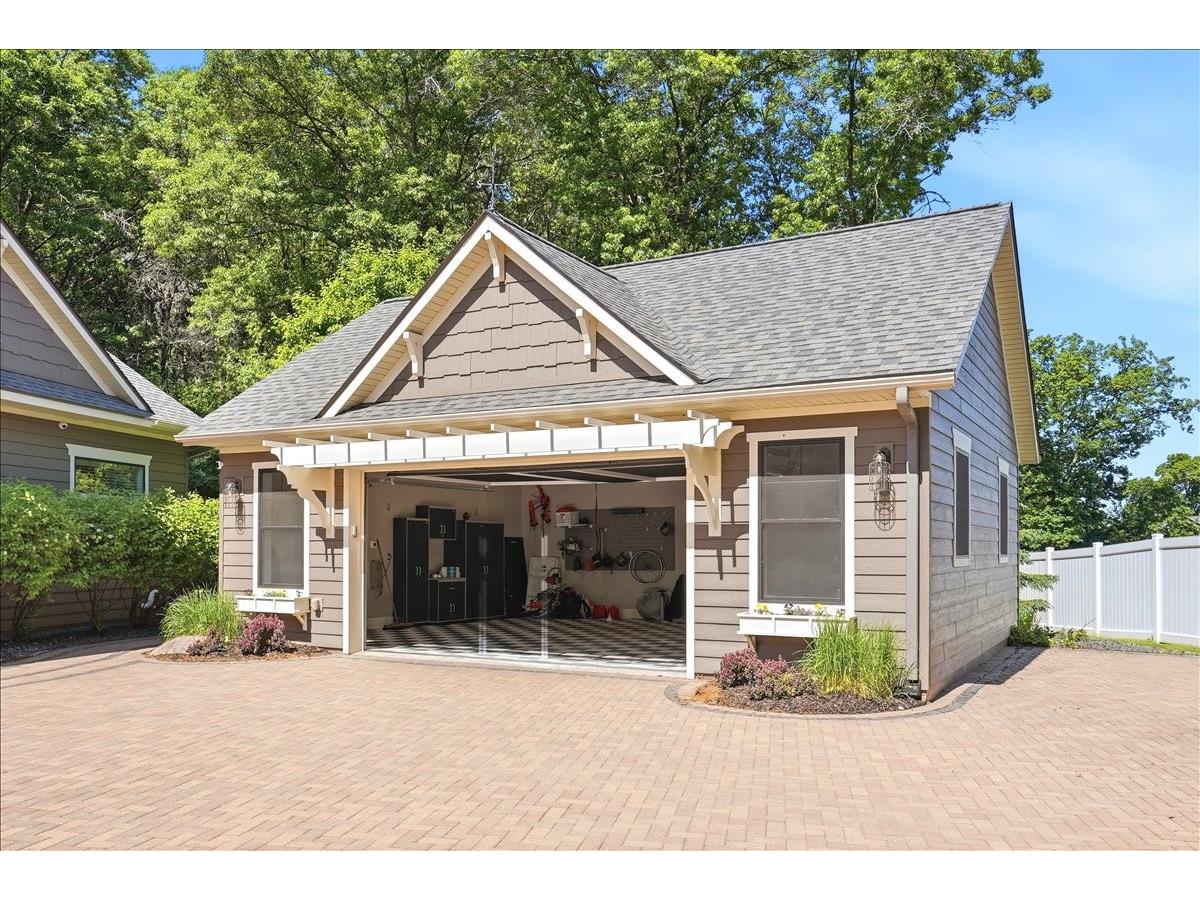 1116 N Moonlight Drive Altoona WI 54720 1601893 image7