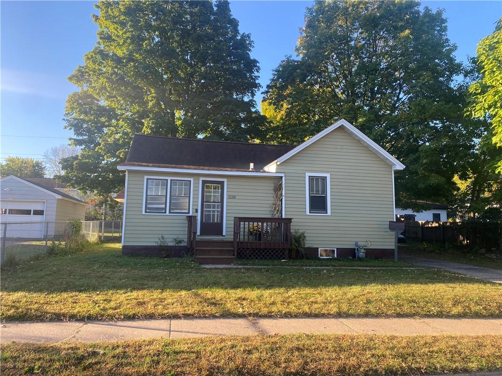1119 Bartlett Avenue Altoona WI 54720 1586341 image1