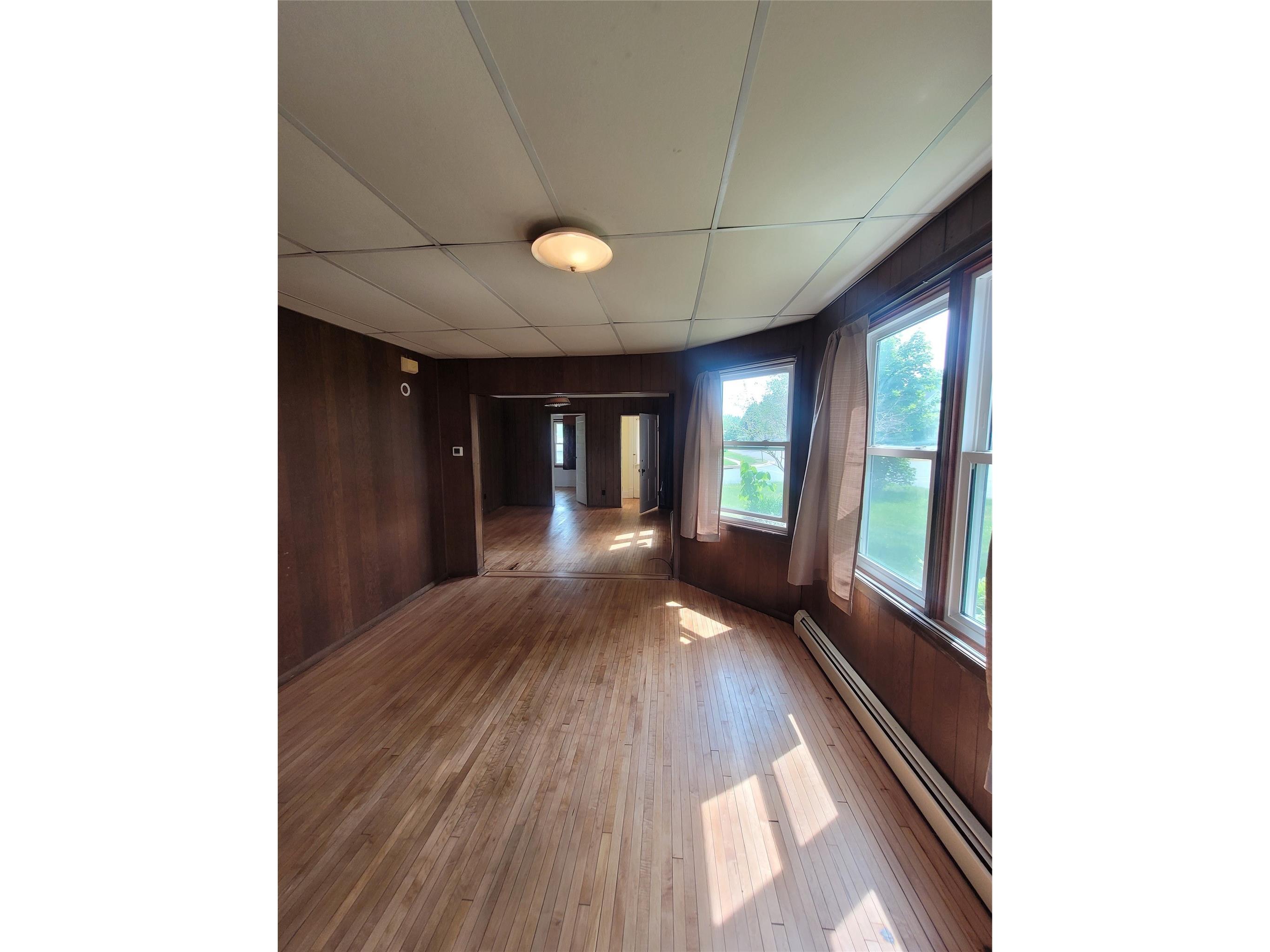 112 W Spring Street #1-2 Loyal WI 54446 1601852 image14