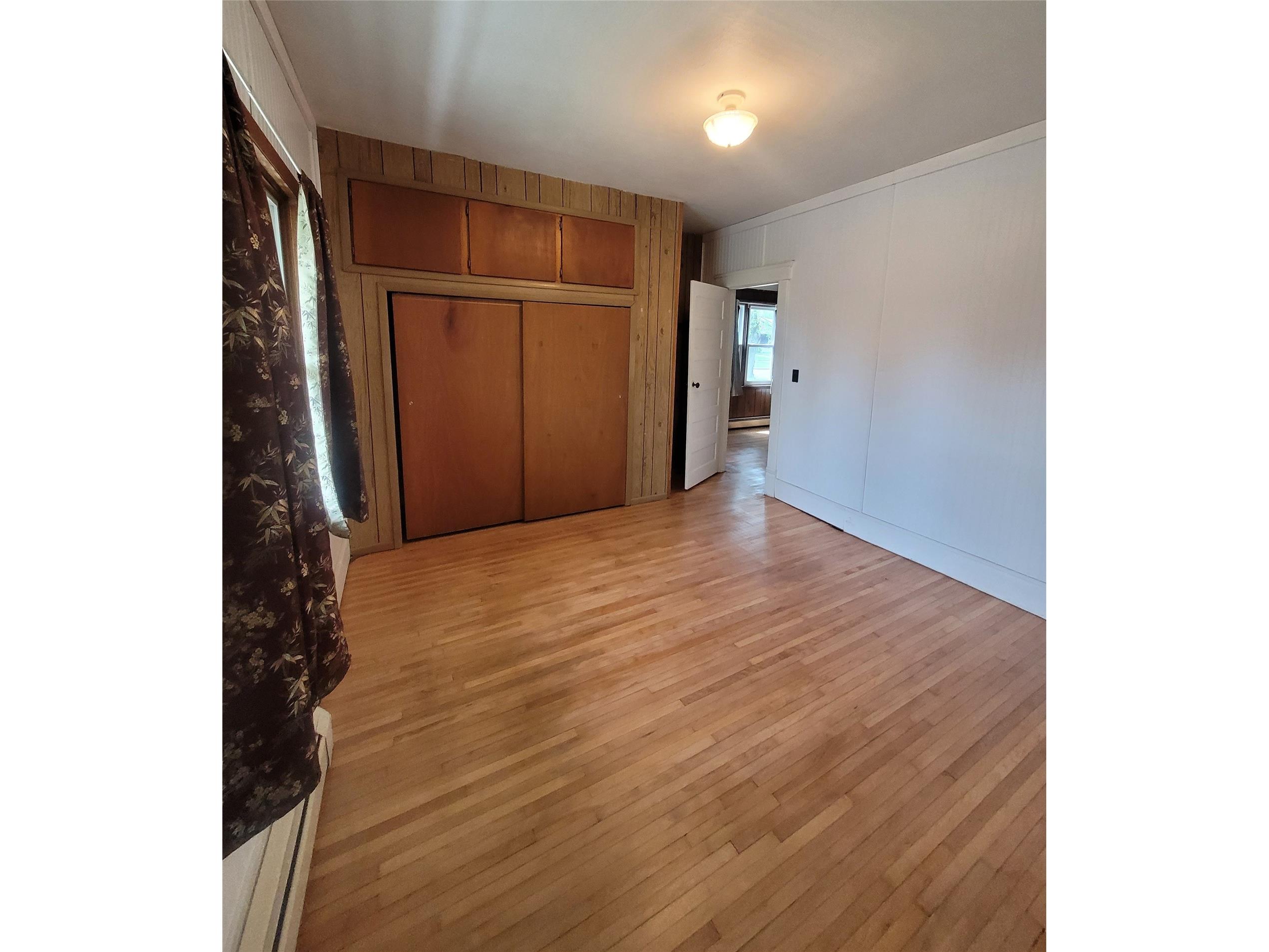 112 W Spring Street #1-2 Loyal WI 54446 1601852 image17