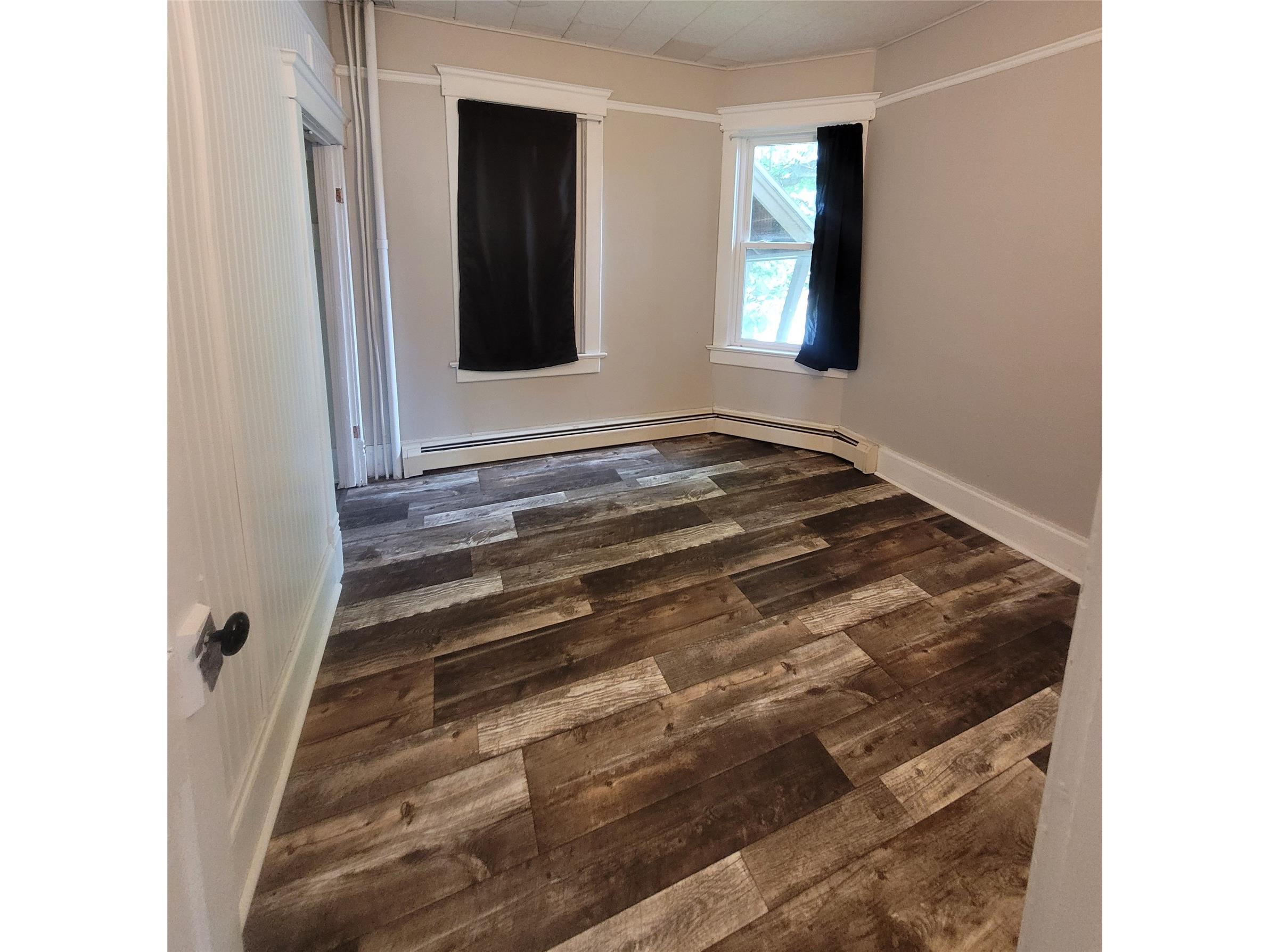 112 W Spring Street #1-2 Loyal WI 54446 1601852 image19